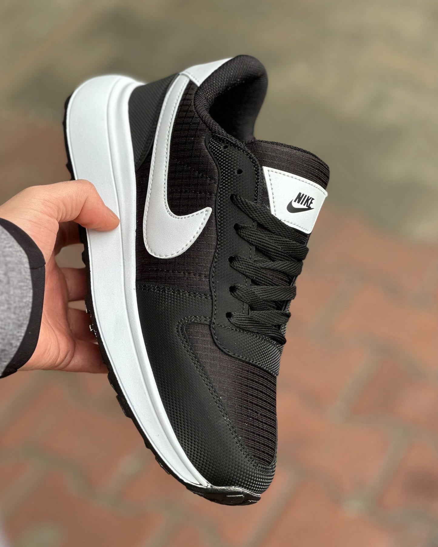 Adidași A-05 Negru Alb