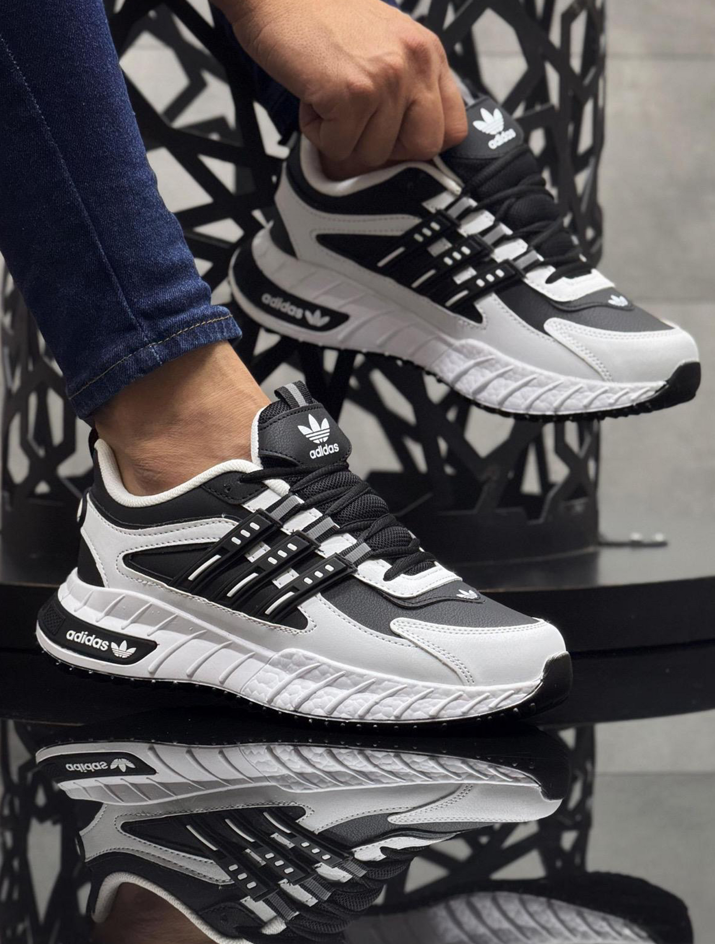 Adidasi A 07 - Alb Negru