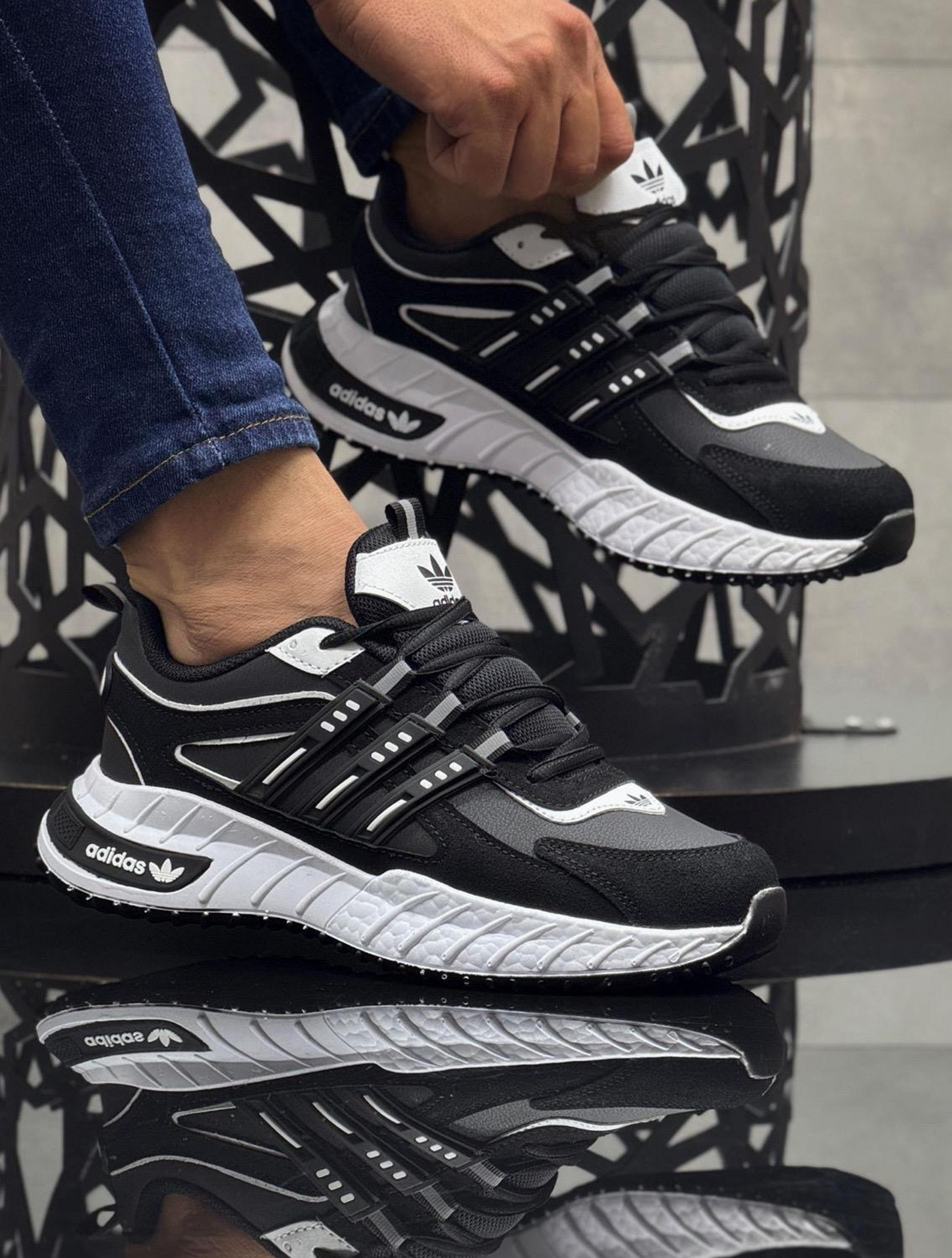 Adidasi A 07 - Negru Alb